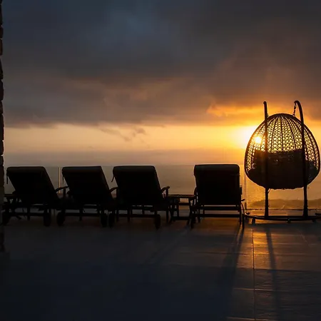 Dream Santorini *