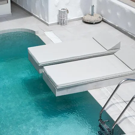 فيلة Dream Santorini