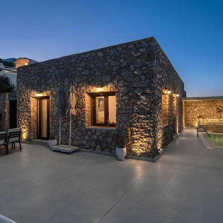 Dream Santorini Villa Vourvoúlos