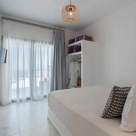 Vila Dream Santorini *