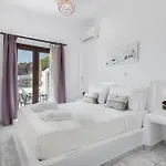 Villa Dream Santorini *