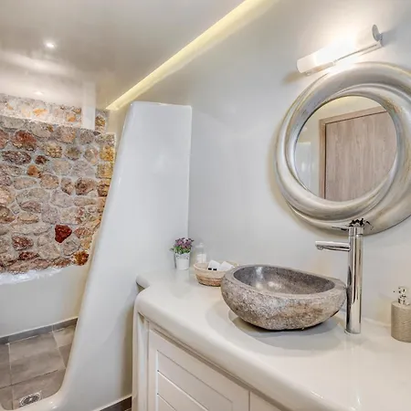 Dream Santorini Vourvoúlos